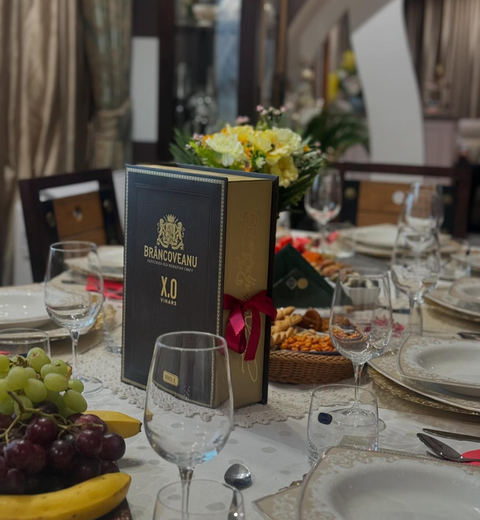 Brancoveanu XO Noble Brandy (Vinars) in a book / Brancoveanu Carte 700ml