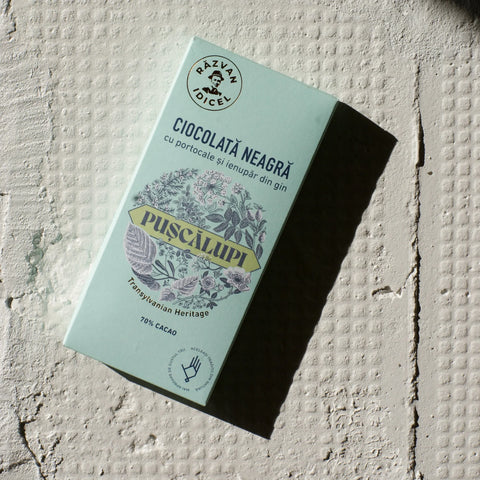 Razvan Idicel Dark Chocolate with oranges and gin infused juniper 70% cocoa 80g