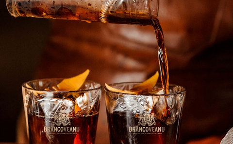 Brancoveanu XO Brandy with two glasses 700ml