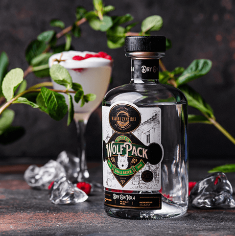 Magura Zamfirei WolfPack Dry Gin No 4 Gift Pack Premium Gin 700ml