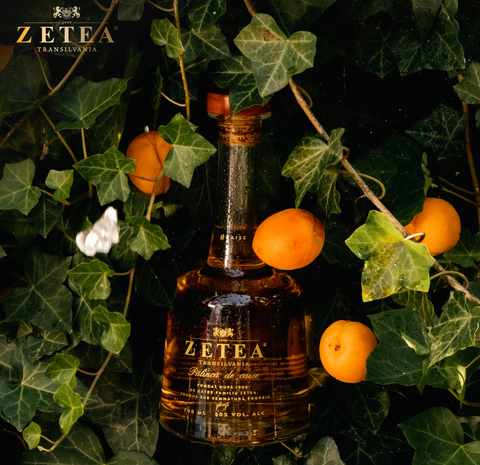 Zetea Apricot Brandy (Palinca caise / Apricot palinka) 700ml