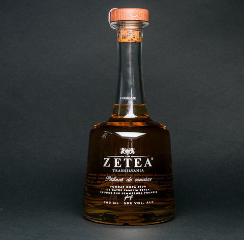 Zetea Blackcurrant Brandy (Palinca coacaze / Blackcurrant palinka) 700ml