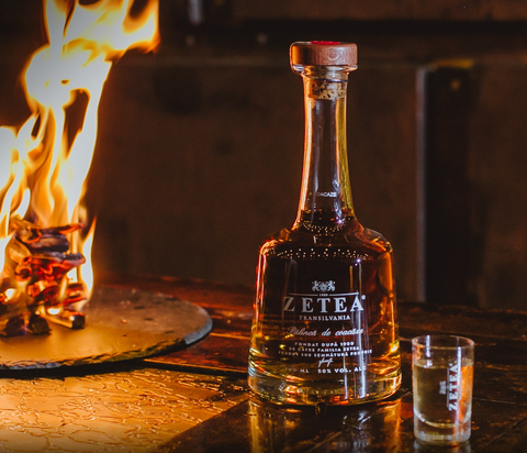 Zetea Blackcurrant Brandy (Palinca coacaze / Blackcurrant palinka) 700ml